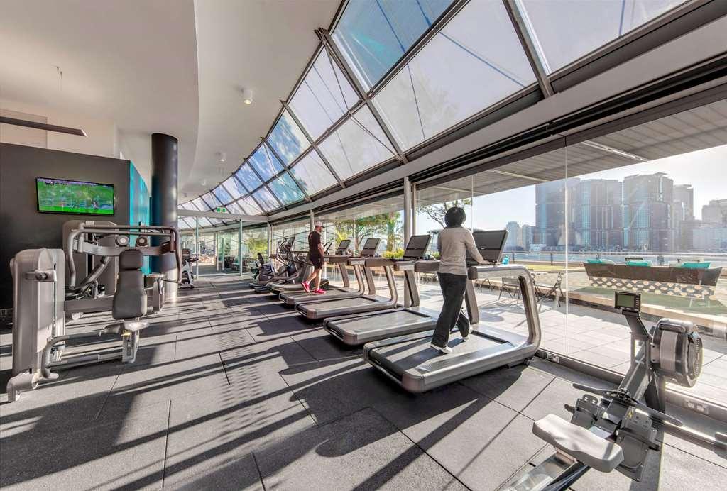 فندق ذا ستار جراند آند ريزيدنسيز سيدني المرافق الصورة The gym at the 108th floor