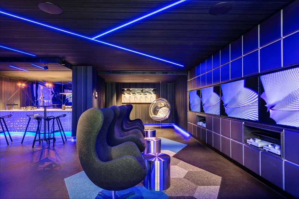 فندق ذا ستار جراند آند ريزيدنسيز سيدني الغرفة الصورة The e-sports lounge